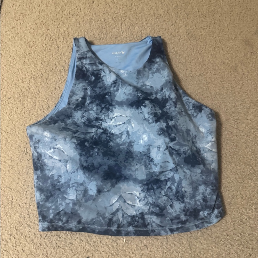 🩵NEW🩵Old Navy Active blue tie-dye active top.